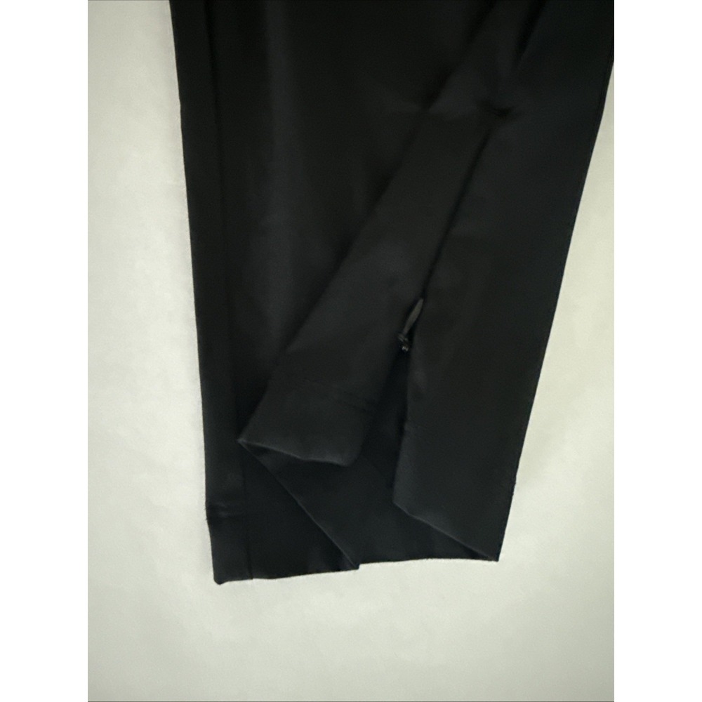 Tommy Bahama Everyday Active Lightweight Pant size Large in Black - Picture 9 of 9